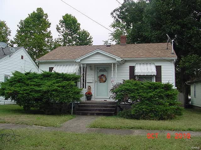 1st image of 526 N 15th St