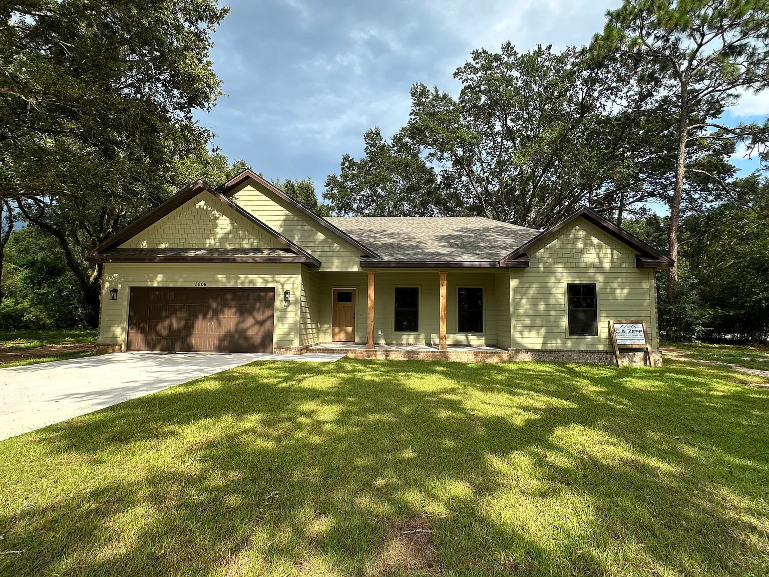 4 bed, 1725 sqft, $2,250 — Photo 1