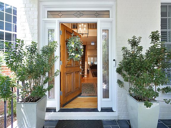 4th image of 217 Oval Park Pl