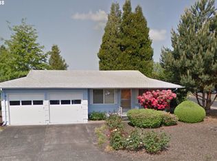 113 S Columbia Dr, Woodburn, OR 97071