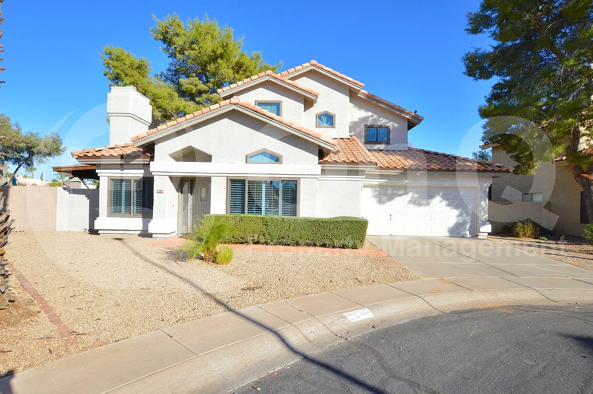 3 bed, 2.0 bath, 1496 sqft, $2,699 — Photo 2