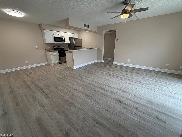 5315 Summerlin Rd #1504 — Photo 1