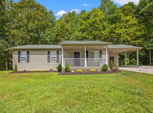 126 Halls Branch Rd, Stanton, KY 40380