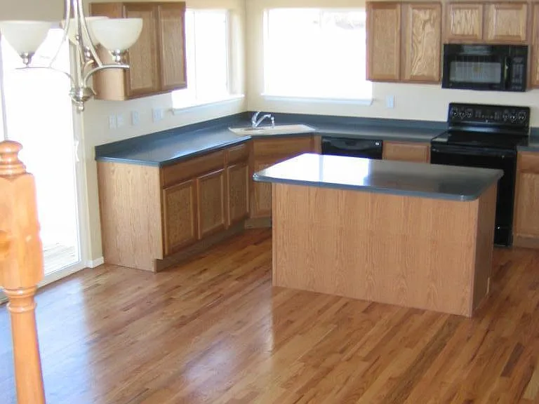 9904 Antler Creek Dr — Photo 18
