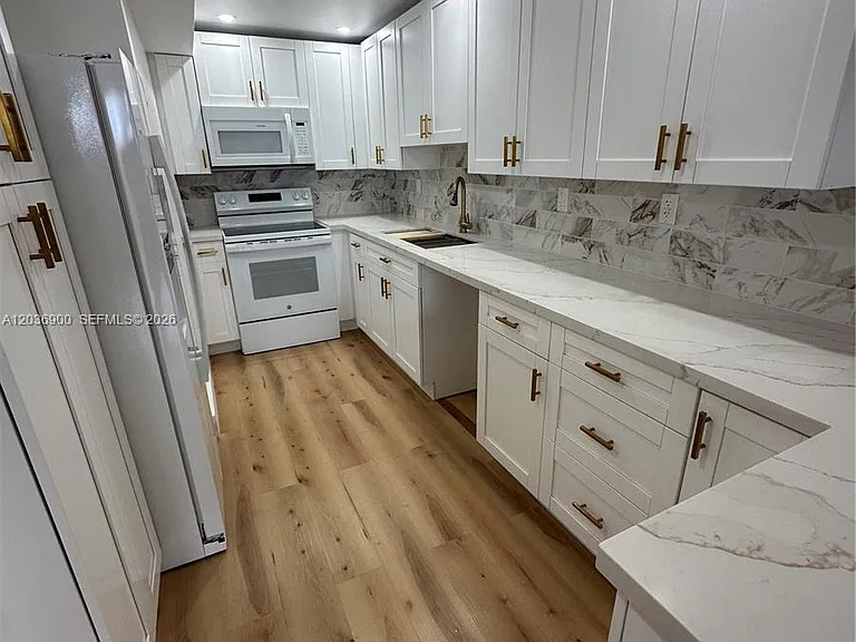 10090 NW 80th Ct #1158 — Photo 1