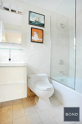 Sold by Bond New York | media 15