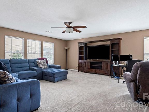 4th image of 5597 Hammermill Dr