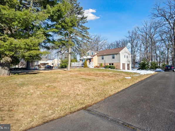 1600 Swedesford Rd, North Wales, PA 19454