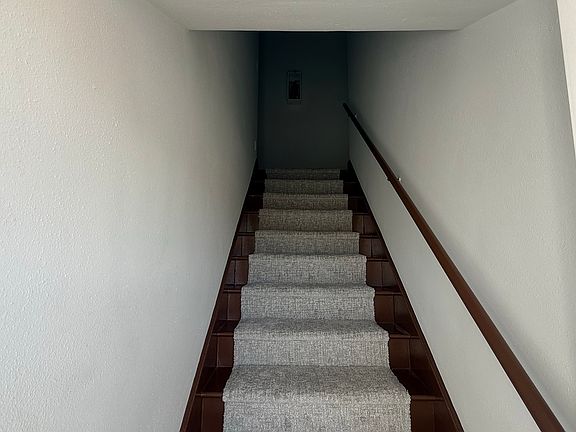4th image of 311 Delaware Rd #B