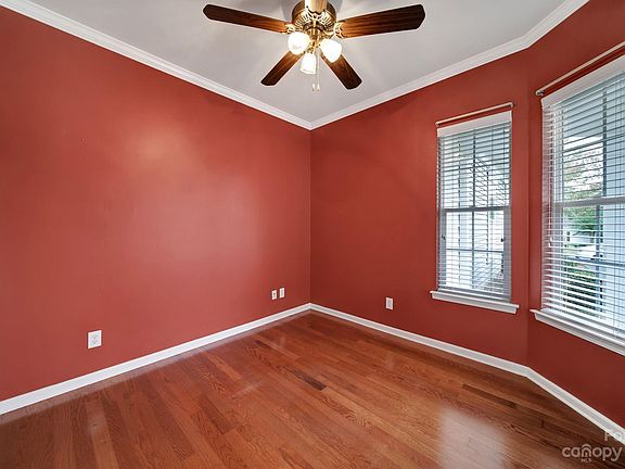 3rd image of 20024 Dovekie Ln