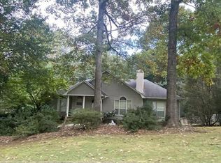 3200 Cahaba Brook Cir, Birmingham, AL 35243