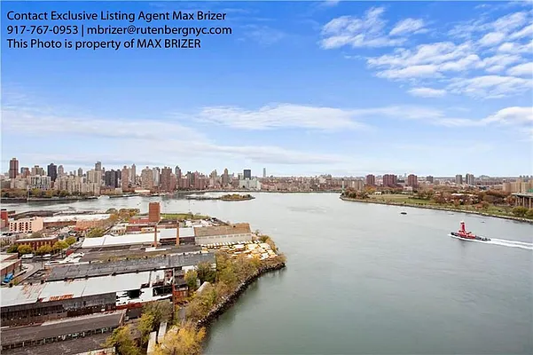 Sold by R New York | media 40