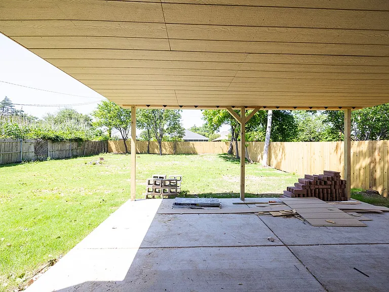 2609 Herring Cir — Photo 9