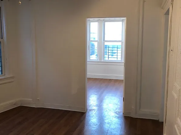 55 Randolph Ave, Jersey City, NJ 07305