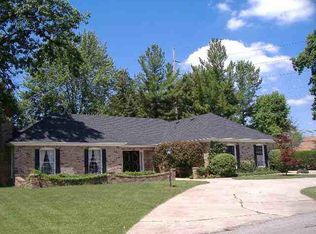 2605 W Salem Rd, Goshen, IN 46526