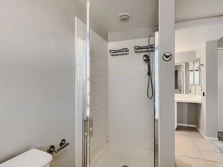 3980 Tirana Way — Photo 22