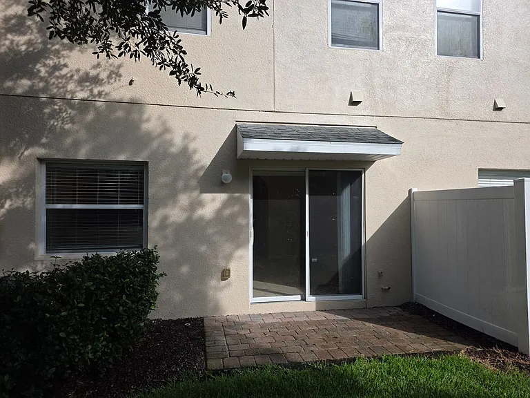 16661 Cedar Crest Dr — Photo 12
