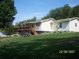 158 Barbershop Ln, N Tazewell, VA 24630