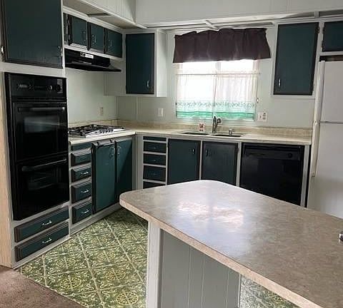 5th image of 155 Shenandoah Pl