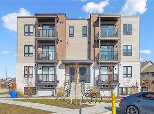 1331 Countrystone Dr #B16, Kitchener, ON