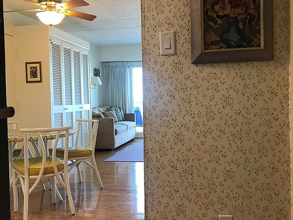 View of Studio~ as you enter Dining area to glass wall overlooking ocean