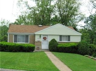 10921 Highpoint Dr, Pittsburgh, PA 15235