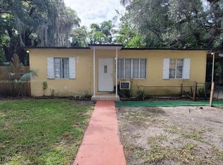 3870 Charles Ter, Miami, FL 33133