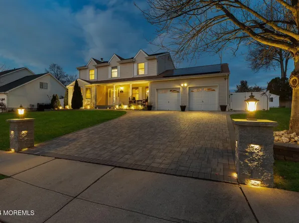 204 Conifer Crest Way, Eatontown, NJ 07724