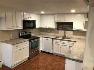 610 Church St #1, Galveston, TX 77550