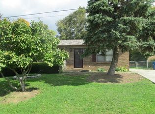 201 Ash Ct, Lawrenceburg, KY 40342