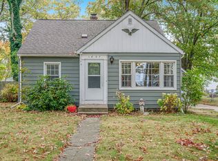 1837 Cedar St, Muskegon, MI 49445