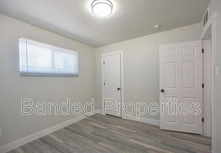 5155 S 4660 W — Photo 11