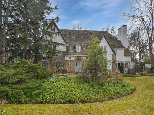 19800 Shaker Blvd, Shaker Heights, OH 44122