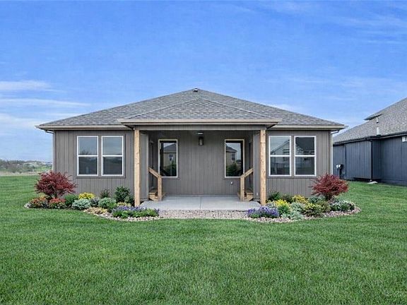 2nd image of 19326 Skyview Ln