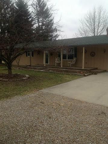 1st image of 422 Deer Trail Dr