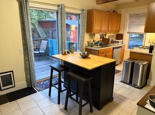 19 Curtis St, Waltham, MA 02453