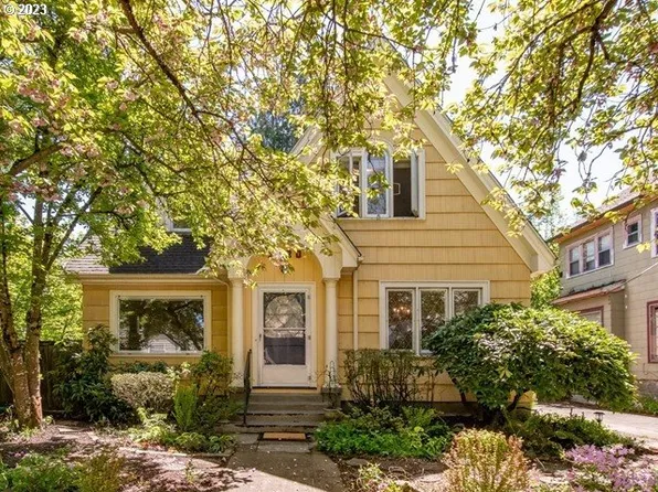 3520 NE Hancock St, Portland, OR 97212