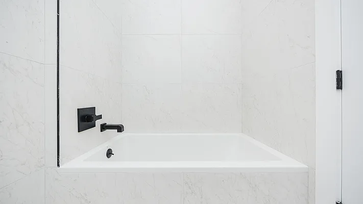Rented by Nooklyn NYC LLC | media 15