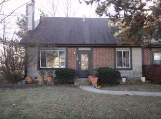 1735 Raintree Ct, Sycamore, IL 60178