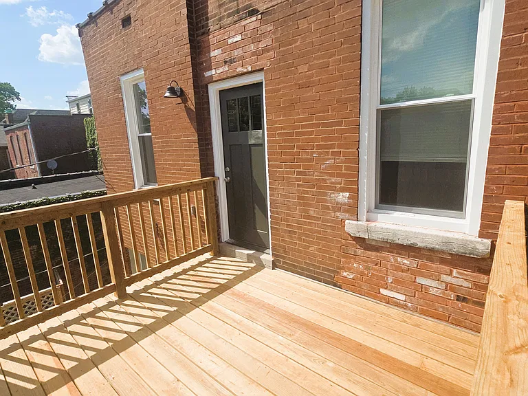 3500 Magnolia Ave #2R — Photo 15