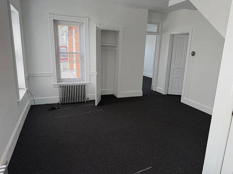 124 E Noble Ave #2 — Photo 2