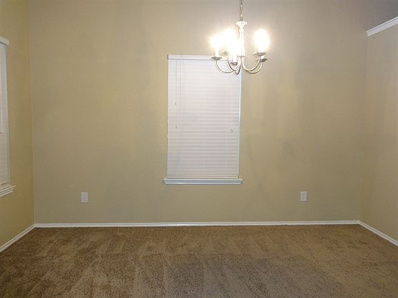 3rd image of 7514 Fox Knoll Ln