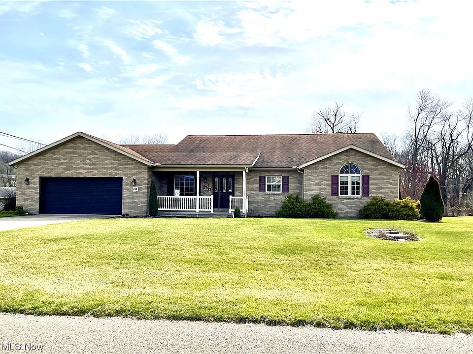 268 Clarence Dr SE, New Philadelphia, OH 44663 Zillow