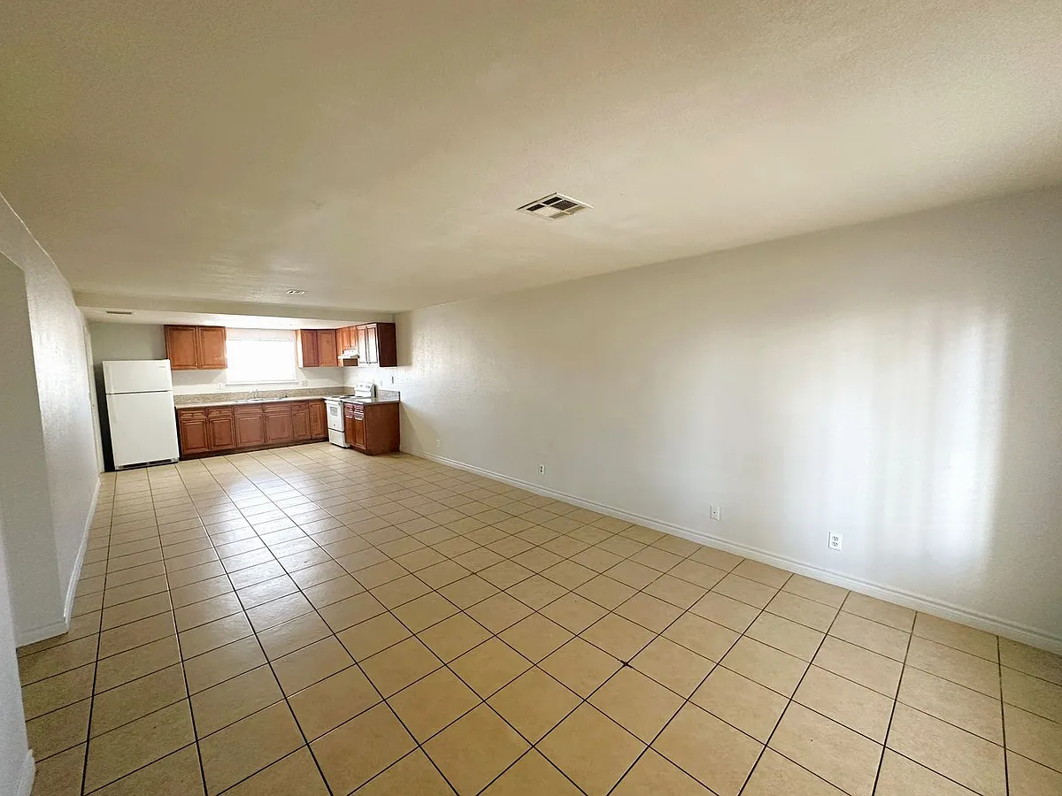 Building Photo - 4744 Sand Creek Ave