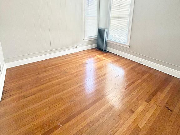 5th image of 383 Winthrop Ave APT 2