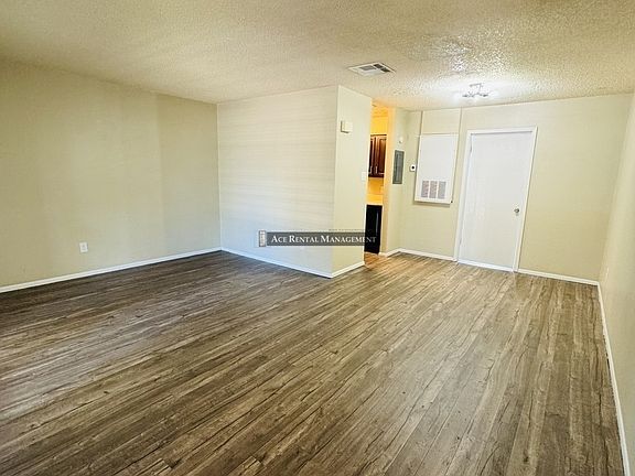3rd image of 6800 Camden Ln APT 21