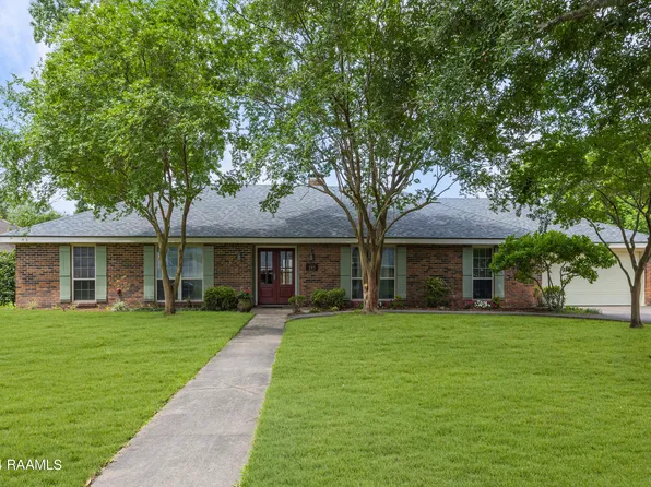 205 Oakwood Dr, Lafayette, LA 70503