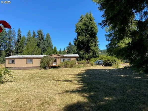 16313 State Highway 38, Elkton, OR 97436