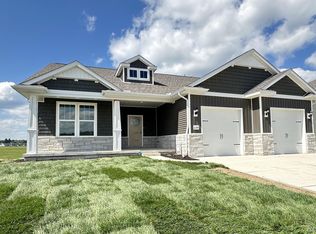 2184 Gambrel Ln, Howell, MI 48843