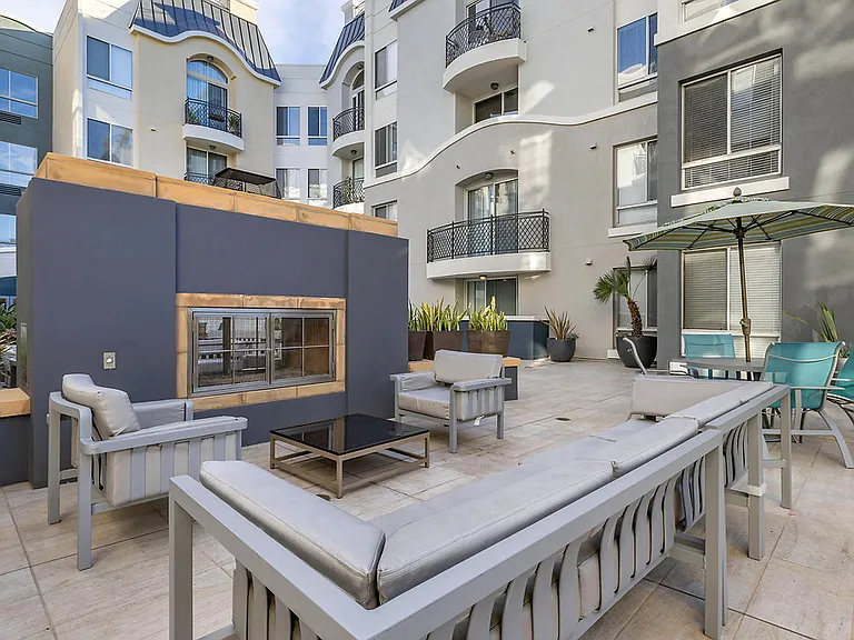 AQUA Marina del Rey — Photo 29